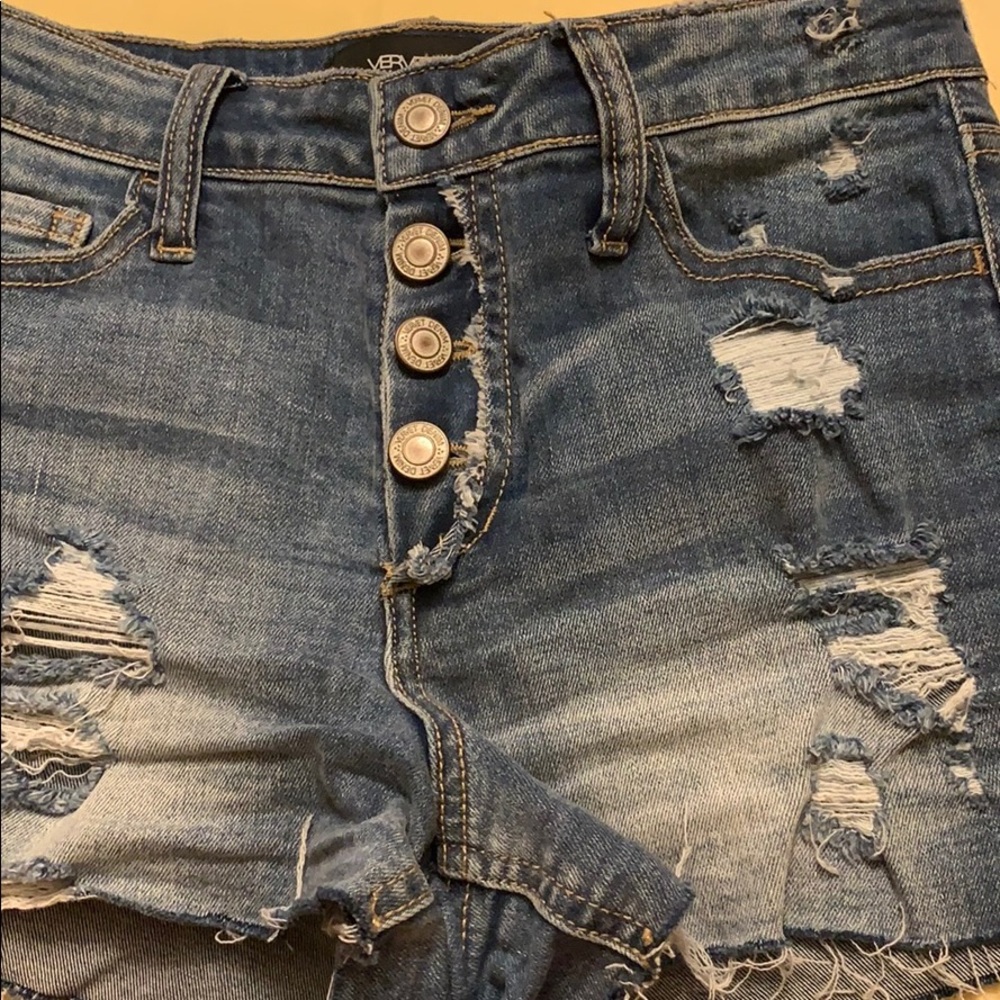 Vervet jean shorts - Picture 1 of 2